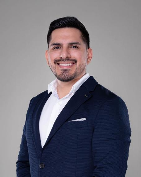 Tony Coniaris portrait